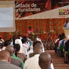 Conferência de Sérgio Calundungo