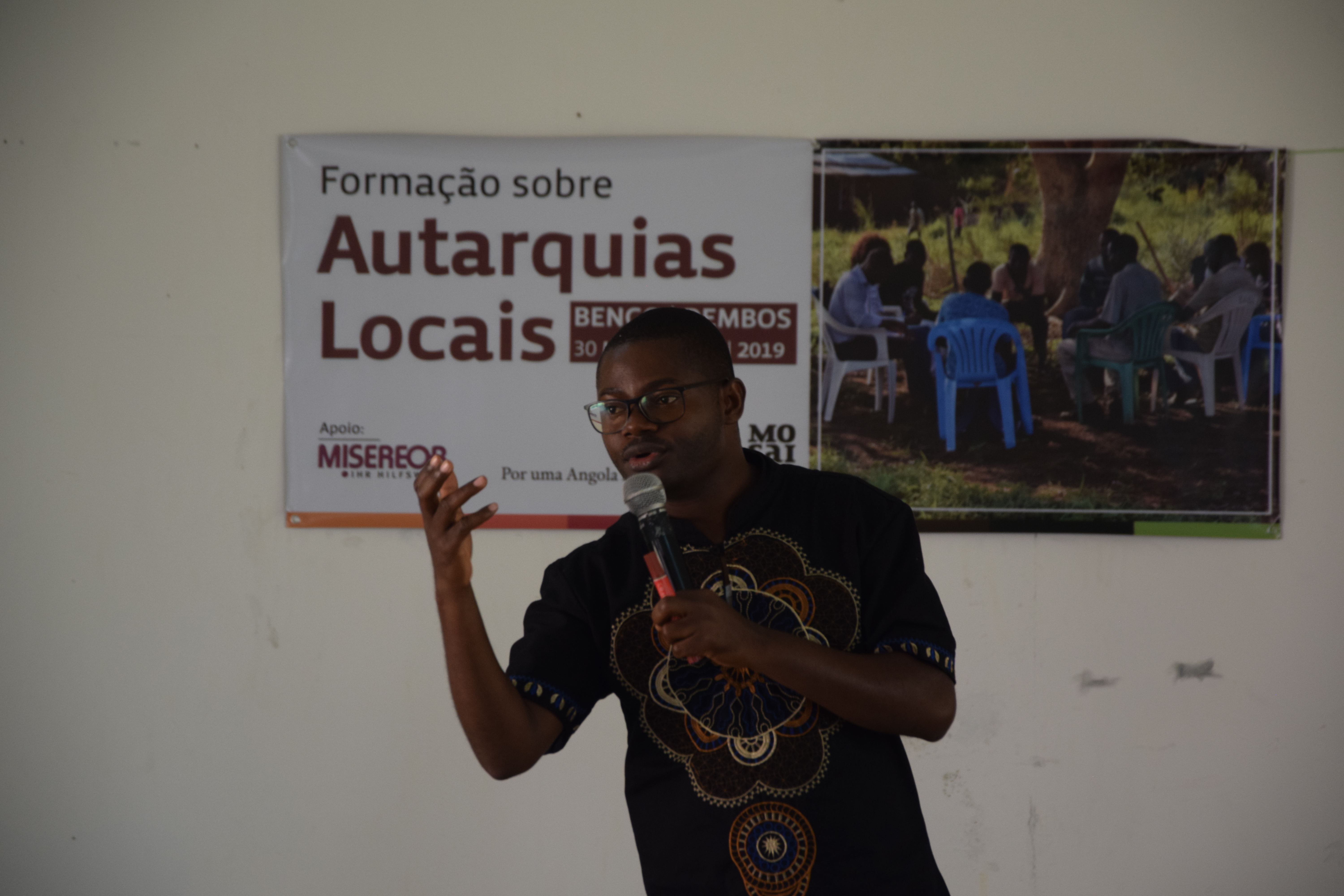 Autarquias Locais em Angola