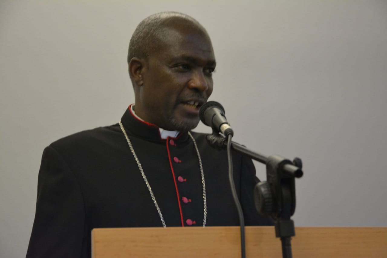 Dom Gabriel Mbilingui Arcebispo de Lubango
