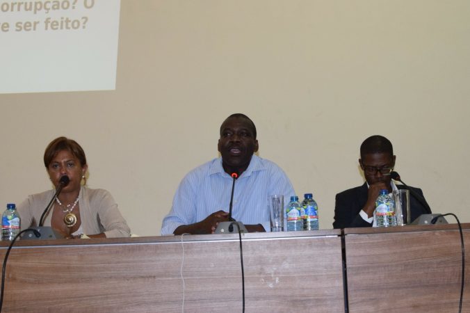 Frei Júlio Candeeiro